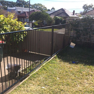 Garden Fencing | Easy Automatic Gates