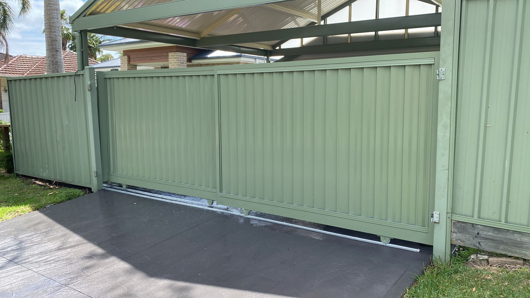 Sliding Gates Easy Automatic Gates Sydney